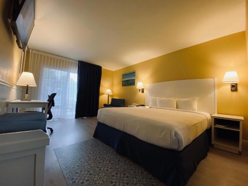 Monterey Bay Lodge image 16